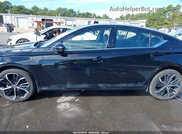 1N4BL4CW5RN323263 2024 NISSAN ALTIMA Black 