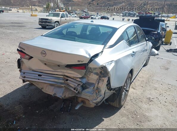 1N4BL4DV0RN398765 2024 NISSAN ALTIMA Silver Tył prawy