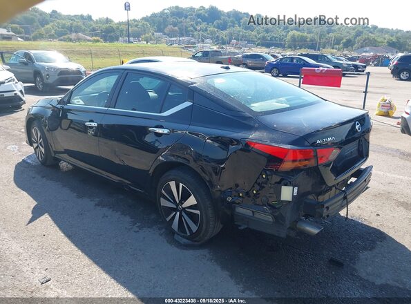1N4BL4DV6MN349563 2021 NISSAN ALTIMA Черный Задняя левая четверть