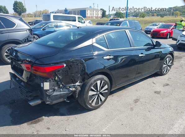 1N4BL4DV6MN349563 2021 NISSAN ALTIMA Черный Задняя правая четверть