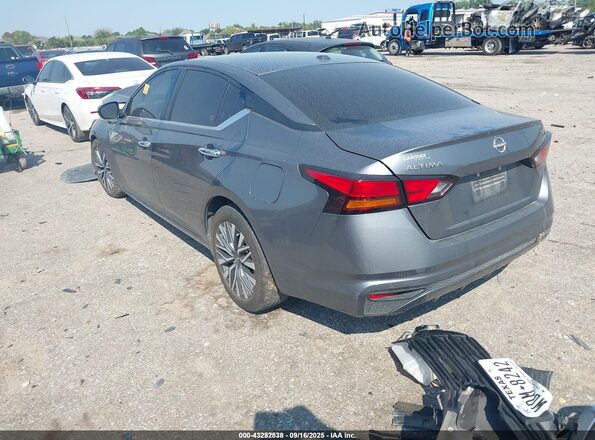 1N4BL4DV7RN352429 2024 NISSAN ALTIMA Gray Trasero izquierdo
