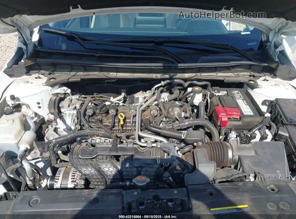 1N4BL4DV8NN338176 2022 NISSAN ALTIMA White Widok z tyłu