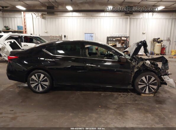 1N4BL4DW4LC227075 2020 NISSAN ALTIMA Черный Панорамный вид салона 360°