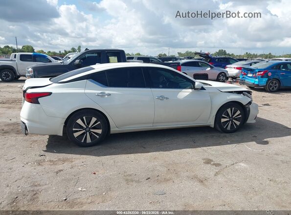 1N4BL4EV2LC123304 2020 NISSAN ALTIMA White უკანა სალონის ხედი