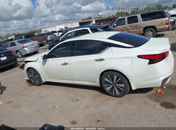 1N4BL4EV2LC123304 2020 NISSAN ALTIMA White სალონის 360-გრადუსიანი ხედი