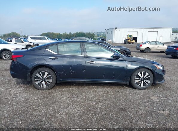 1N4BL4EV3LC138698 2020 NISSAN ALTIMA Gray უკანა სალონის ხედი