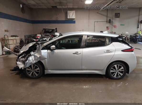 1N4BZ1BV6NC553003 2022 NISSAN LEAF Silver Սալոնի 360 աստիճան տեսք