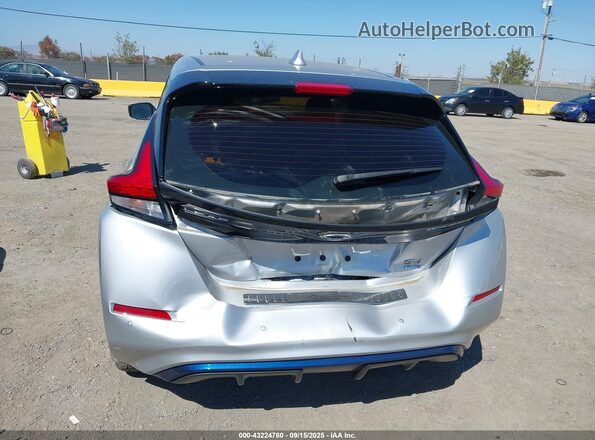 1N4BZ1CP8LC305123 2020 NISSAN LEAF Silver Front view