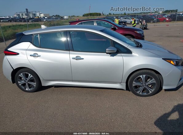 1N4BZ1DV9MC553329 2021 NISSAN LEAF Silver Вид задньої частини салону
