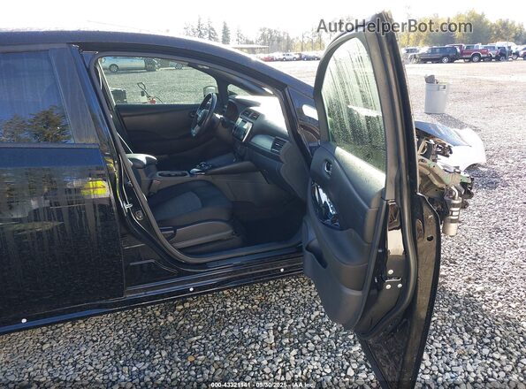 1N4CZ1CV0PC553570 2023 NISSAN LEAF Black Front interior view