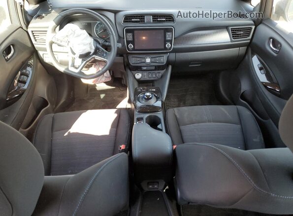 1N4CZ1CV5SC559129 2025 NISSAN LEAF Blue Dashboard view