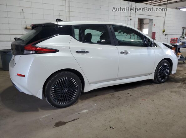 1N4CZ1CVXPC552264 2023 NISSAN LEAF White 