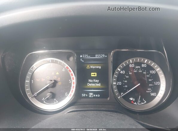 1N6BA1F45JN530004 2018 NISSAN TITAN XD Gray Rear seats view