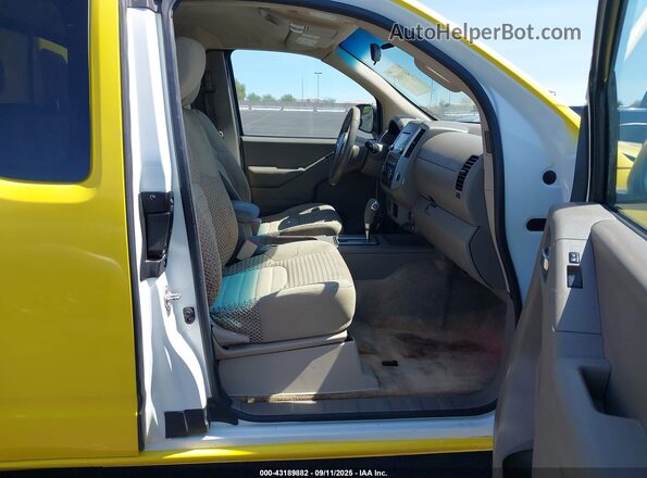 1N6DD0CU7HN762824 2017 NISSAN FRONTIER Yellow 