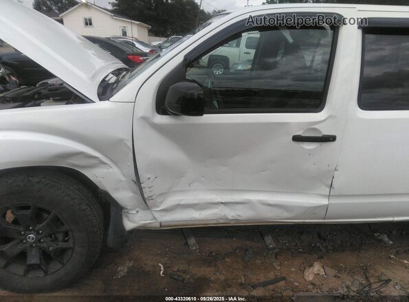 1N6ED0EB1MN714987 2021 NISSAN FRONTIER White Front view