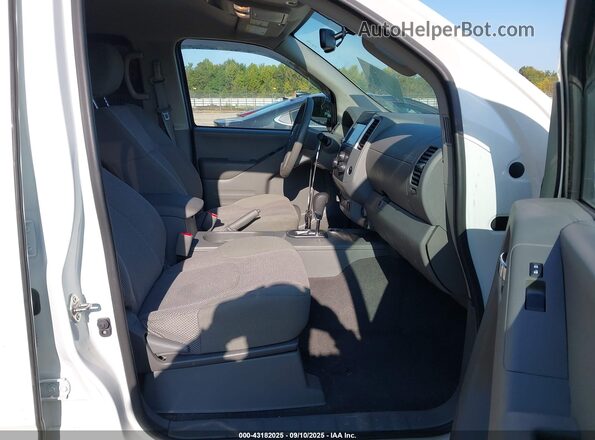 1N6ED0EBXLN716753 2020 NISSAN FRONTIER White წინა სალონის ხედი