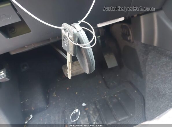 1N6ED1CM8SN608379 2025 NISSAN FRONTIER Белый Вид панели приборов