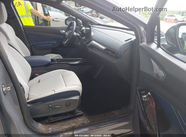 1V25MPE81SC006505 2025 VOLKSWAGEN ID.4 Gray Front interior view