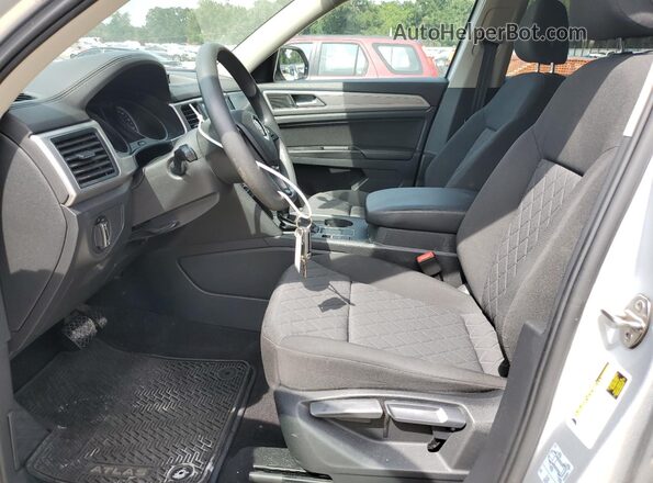 1V2AP2CA7JC597310 2018 VOLKSWAGEN ATLAS Silver 