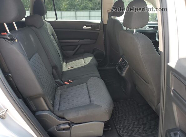 1V2AP2CA7JC597310 2018 VOLKSWAGEN ATLAS Silver 