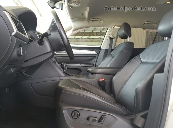 1V2CR2CA3JC540637 2018 VOLKSWAGEN ATLAS Белый 