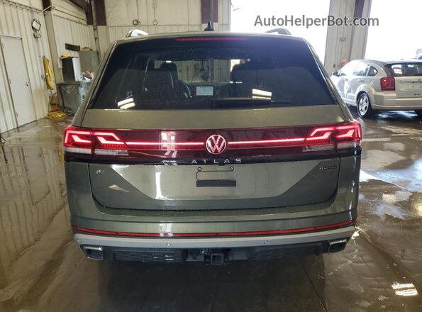 1V2CR2CA4SC512248 2025 VOLKSWAGEN ATLAS Green 