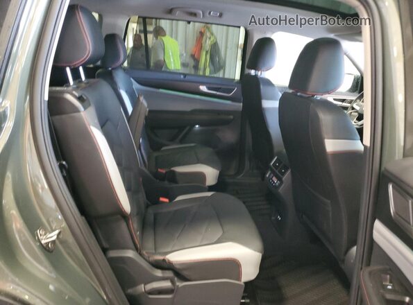 1V2CR2CA4SC512248 2025 VOLKSWAGEN ATLAS Green 