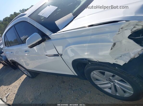 1V2JC2CA4NC228020 2022 VOLKSWAGEN ATLAS White Widok wnętrza z tyłu