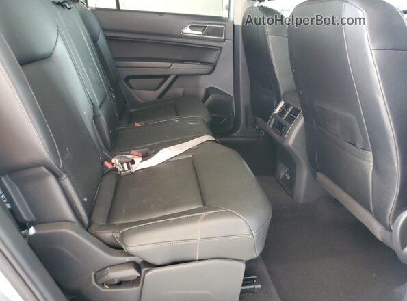 1V2MR2CA4JC573604 2018 VOLKSWAGEN ATLAS Silver 