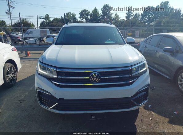 1V2PR2CA9MC588424 2021 VOLKSWAGEN ATLAS Белый Вид щитка приборов