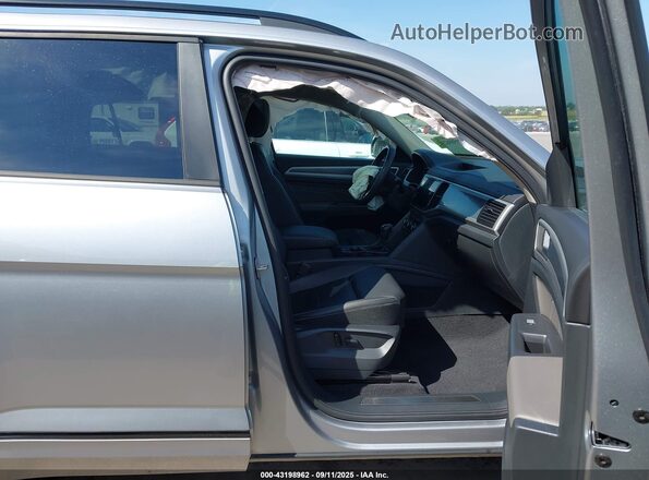 1V2SR2CA5PC543950 2023 VOLKSWAGEN ATLAS Silver Vista interior delantera