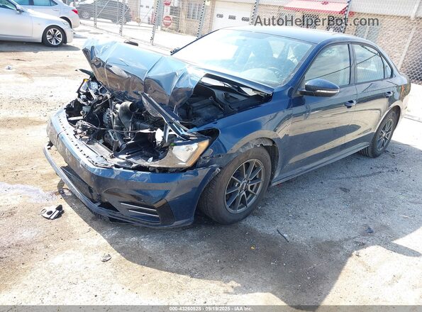 1VWAA7A30JC003268 2018 VOLKSWAGEN PASSAT Dark Blue 