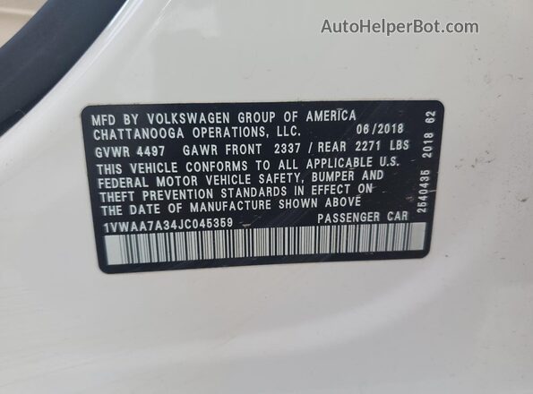 1VWAA7A34JC045359 2018 VOLKSWAGEN PASSAT Белый 