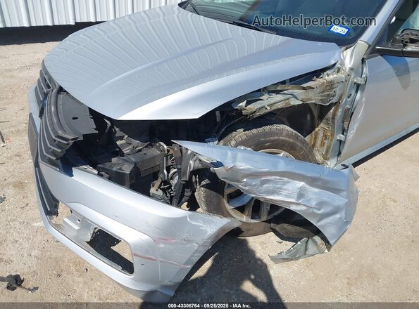 1VWAA7A39JC026029 2018 VOLKSWAGEN PASSAT Silver 