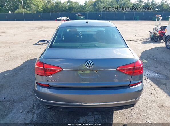 1VWAT7A3XGC033168 2016 VOLKSWAGEN PASSAT Gray 