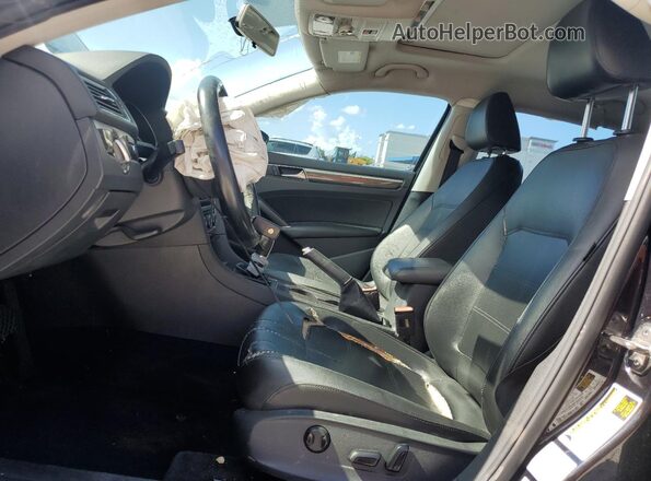 1VWBA7A30JC012072 2018 VOLKSWAGEN PASSAT Черный 