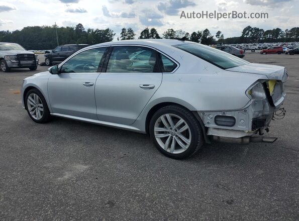 1VWBA7A30JC016655 2018 VOLKSWAGEN PASSAT Серебряный 