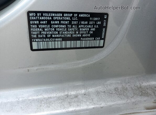 1VWBA7A30JC016655 2018 VOLKSWAGEN PASSAT Серебряный 