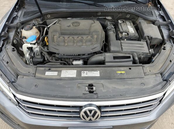 1VWBA7A33JC028864 2018 VOLKSWAGEN PASSAT Gray 