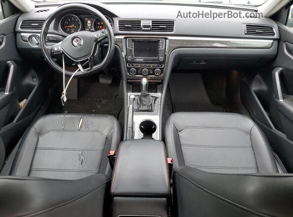 1VWBA7A33JC028864 2018 VOLKSWAGEN PASSAT Gray 