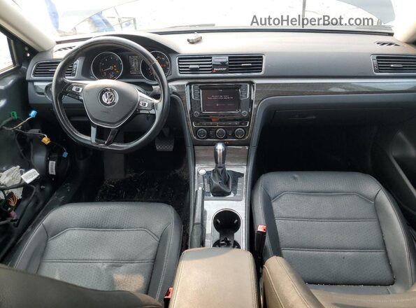 1VWBA7A36JC025960 2018 VOLKSWAGEN PASSAT Серый 