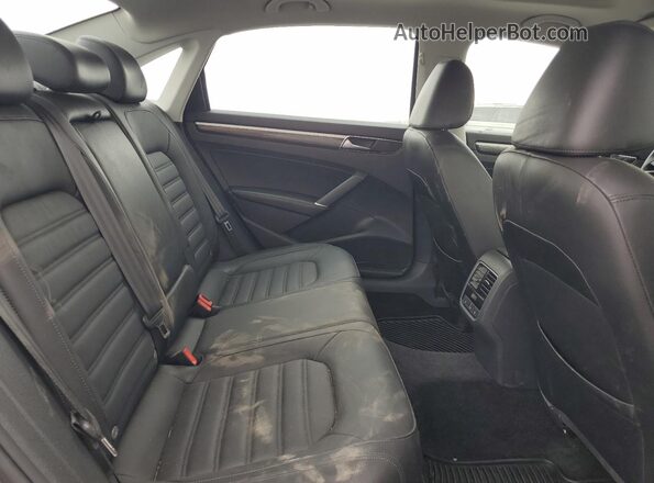 1VWCA7A39JC009398 2018 VOLKSWAGEN PASSAT Gray 