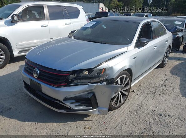 1VWJM7A39JC035613 2018 VOLKSWAGEN PASSAT Silver Przód lewy