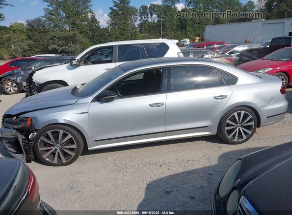 1VWJM7A39JC035613 2018 VOLKSWAGEN PASSAT Silver Widok wnętrza 360 stopni