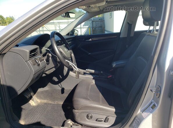 1VWMA7A38LC003535 2020 VOLKSWAGEN PASSAT Silver წინა სალონის ხედი