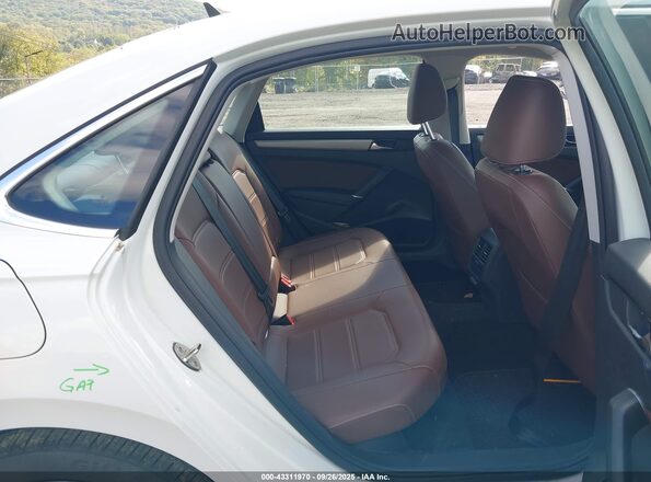 1VWSA7A32MC003295 2021 VOLKSWAGEN PASSAT Brown 