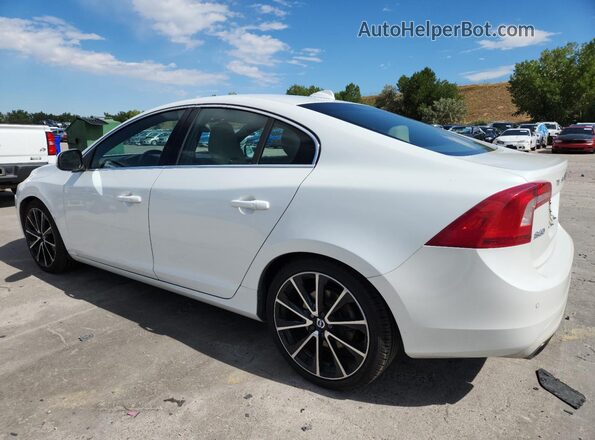 YV149MFK5G2400376 2016 VOLVO S60 White 