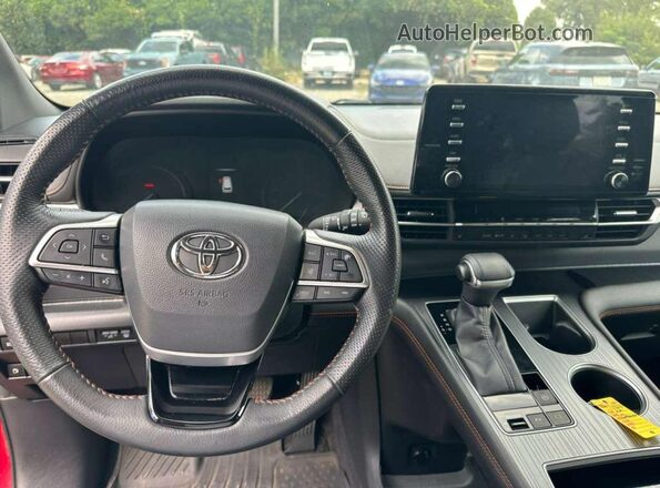 5TDXSKFC5NS055750 2022 TOYOTA SIENNA Red 