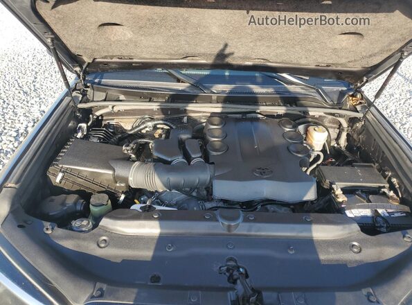 JTEZU5JR2K5205732 2019 TOYOTA 4RUNNER Серый Вид наклейки с VIN-кодом