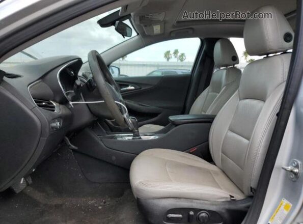1G1ZD5ST3LF090514 2020 CHEVROLET MALIBU Серебряный Вид сзади